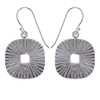 Load image into Gallery viewer, Ohrringe eckig Streifen glänzend Silberohrringe 925er Sterling Silber Damen Schmuck - chic-net.de
