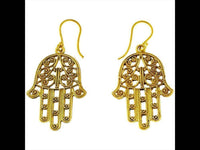 Load image into Gallery viewer, Ohrringe Hand Spiralbögen Henna Indien Messing antik golden nickelfrei Tribal Brass Ohrhänger - chic-net.de
