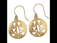 Load image into Gallery viewer, Ohrringe Kreis gebürstet Spiralen Messing antik golden nickelfrei Tribal Brass Ohrhänger - chic-net.de
