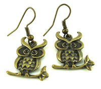 Cargar imagen en el visor de la galería, Ohrringe Messing Damen Ohrhänger Kupfer Ohrschmuck Schmuck Eule auf Ast - chic-net.de
