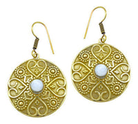 Cargar imagen en el visor de la galería, Ohrringe Mondstein Stein Herz Kreis Dreiecke Messing Ohrhänger weiß nickelfrei antik golden Tribal - chic-net.de
