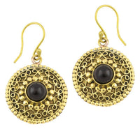Load image into Gallery viewer, Ohrringe Onyx Kreise rund Spiralbögen Messing antik golden Tribal 22 mm - chic-net.de
