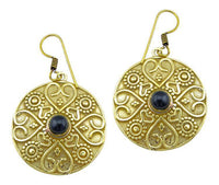 Cargar imagen en el visor de la galería, Ohrringe Onyx Stein Herz Kreis Dreiecke Messing Ohrhänger braun nickelfrei antik golden Tribal Brass - chic-net.de
