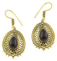 Load image into Gallery viewer, Ohrringe Onyx Tropfen oval Zacken Kreise Messing antik golden Tribal - chic-net.de
