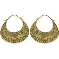 Load image into Gallery viewer, Ohrringe oxidiert Dreiecke Kerben Sichel Messing antik golden Damen nickelfrei Tribal Brass Schmuck - chic-net.de
