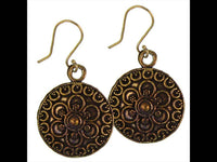 Load image into Gallery viewer, Ohrringe runde gefüllt Kreise Blume Bögen Punkte Messing antik golden Tribal Brass Schmuck - chic-net.de
