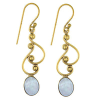 Load image into Gallery viewer, Ohrringe S-Formen Kugeln oval Mondstein Messing antik golden nickelfrei Tribal Ohrhänger - chic-net.de
