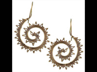 Load image into Gallery viewer, Ohrringe Spirale Kreise Pyramiden Rinne Messing antik golden Tribal Brass Ohrhänger - chic-net.de
