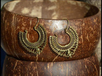 Load image into Gallery viewer, Ohrringe Spiralen Kreise Band Wellen Messing antik golden Tribal nickelfrei Piercing Brass Schmuck - chic-net.de
