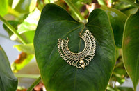 Load image into Gallery viewer, Ohrringe Spiralen Kreise Band Wellen Messing antik golden Tribal nickelfrei Piercing Brass Schmuck - chic-net.de
