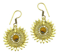 Load image into Gallery viewer, Ohrringe Tigerauge Stein Zopf Blätter Punkte Dreiecke Messing Ohrhänger braun nickelfrei gold - chic-net.de
