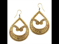 Load image into Gallery viewer, Ohrringe Tropfen Blumen Herzen Kreise Kreuze Messing antik golden nickelfrei Tribal Ohrhänger - chic-net.de
