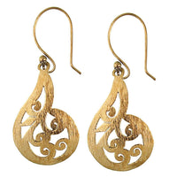 Load image into Gallery viewer, Ohrringe Tropfen rund Spitze gebürstet Spiralen Messing antik golden nickelfrei Tribal Brass - chic-net.de
