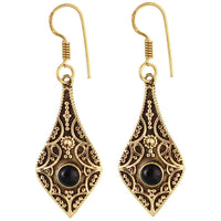 Load image into Gallery viewer, Ohrringe Tropfen spitz Bögen Onyx Messing antik golden nickelfrei Ohrhänger Tribal Brass - chic-net.de
