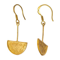 Load image into Gallery viewer, Ohrringe vergoldet Steinzeit Halbkreis Stab 925 Silber matt 25mm Goldschmiedearbeit - chic-net.de
