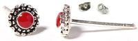 Load image into Gallery viewer, Ohrstecker, rot, koralle, rund, Blume 5 mm Ø, in massivem Silber mit Zopfmuster eingefasst, 925er Sterlingsilber-Stift - chic-net.de
