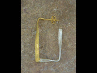 Load image into Gallery viewer, Ohrstecker Silber 925 vergoldet Rechteck gedreht - chic-net.de
