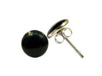 Load image into Gallery viewer, Onyx Ohrstecker schwarz gewölbt rund eingefasst 925 Sterling Silber Silberohrstecker - chic-net.de
