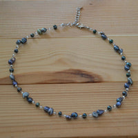 Cargar imagen en el visor de la galería, Perlen Halskette Glasperlen grau grün lila 42- 48 cm - chic-net.de
