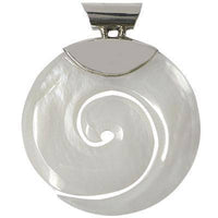 Load image into Gallery viewer, Perlmutt-Anhänger, kreisrunder Damenanhänger aus 925er Sterlingsilber in Form einer Schnecke - chic-net.de
