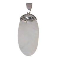 Load image into Gallery viewer, Perlmutt-Anhänger, ovaler Damenanhänger aus 925er Sterlingsilber mit Perlmutt, ca. 40 x 20mm - chic-net.de
