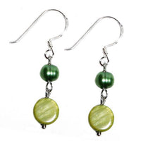 Load image into Gallery viewer, Perlmutt Perle grün hellgrün Silberohrringe Ohrringe Ohrhänger 925er Silber Damen Schmuck - chic-net.de
