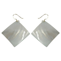 Cargar imagen en el visor de la galería, Perlmuttmuschelohrringe Karo Perlmutt Muschel Ohrhänger Edelstahl nickelfrei - chic-net.de
