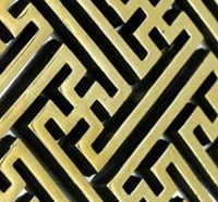 Cargar imagen en el visor de la galería, Piercing 38g Ohrgewicht Brass gold 8mm Kreis Labyrinth - chic-net.de
