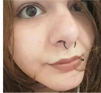 Load image into Gallery viewer, Piercing Edelstahl Horseshoe Gummiringe bunt Nase Ohr - chic-net.de
