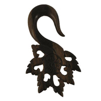 Load image into Gallery viewer, Piercing Holz sono wood Blüte gebogen gemasert Ohrstecker Expander handgeschnitzt - chic-net.de
