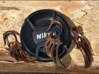 Cargar imagen en el visor de la galería, Piercing Narra Holz Flügel Dehnspirale schmal braun - chic-net.de
