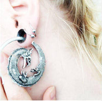 Cargar imagen en el visor de la galería, Piercing Ohrgewicht White Brass Drache Spirale Dehnschnecke - chic-net.de
