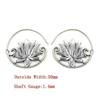 Cargar imagen en el visor de la galería, Piercing Ohrgewicht White Brass Lotus Spirale Ohrhänger - chic-net.de
