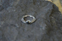 Load image into Gallery viewer, Piercing Ring 925 Silber Septum Lobe Ohr Onyx Punkte - chic-net.de
