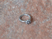 Load image into Gallery viewer, Piercing Ring Blume 925 Silber Labret Tragus 1.2mm - chic-net.de

