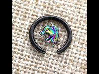 Load image into Gallery viewer, Piercing Ring Pegasus Pferd Edelstahl bunt schwarz 0.8mm.
