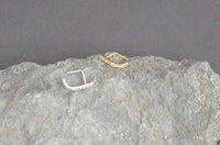 Load image into Gallery viewer, Pin Stecker 0,8mm Nostril Ohr Kristall L-Form Bogen - chic-net.de
