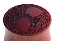 Load image into Gallery viewer, Plug braun Holz Baum des Lebens dunkel Gravur Flechtrand - chic-net.de
