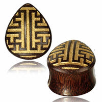 Load image into Gallery viewer, Plug Labyrinth Träne golden Lasergravur Tamarinde double flared Holz Holzplug - chic-net.de
