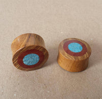 Load image into Gallery viewer, Plug Ringe crushed Türkis Sawoholz Teakholz double flared - chic-net.de
