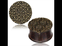 Load image into Gallery viewer, Plug Tamarindenholz golden Lasergravur Kreuze ribbed plug - chic-net.de
