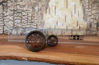 Load image into Gallery viewer, Plug Tunnel Holz filigran Baum des Lebens double flared - chic-net.de
