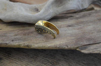 Cargar imagen en el visor de la galería, Plug zum Einhängen Drop Messing gold Engelstrompete - chic-net.de
