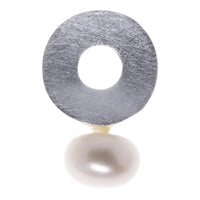 Load image into Gallery viewer, rund Perlenanhänger Loch gebogen Silberanhänger gemasert 925er Sterling Silber Zuchtperle lang - chic-net.de
