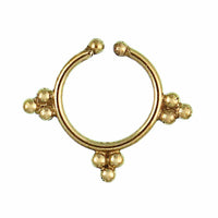 Load image into Gallery viewer, Septum Fake Piercing Nasenringe Dreiecke Messing goldfarben nickelfrei antik exotisch Ohrring - chic-net.de
