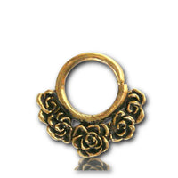 Cargar imagen en el visor de la galería, Septum Piercing Nasenringe Rosen Blüten Messing goldfarben nickelfrei antik exotisch Ohrring - chic-net.de
