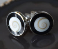 Cargar imagen en el visor de la galería, Shiva Auge schwarz rund 10mm Ohrstecker 925 Silber - chic-net.de
