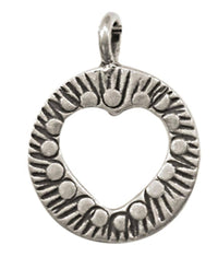 Load image into Gallery viewer, Silberanhänger rund Rillen Punkte Herz Unisex Anhänger Sterling Silber 925er Kette - chic-net.de
