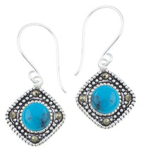 Load image into Gallery viewer, Silberohrringe Karo 12 mm blau Türkis Silberrrand Glitzer 925 Sterlingsilber Ohrringe - chic-net.de
