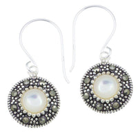 Load image into Gallery viewer, Silberohrringe rund 11 mm Perlmutt Silberrrand Glitzer 925 Sterlingsilber Ohrringe - chic-net.de
